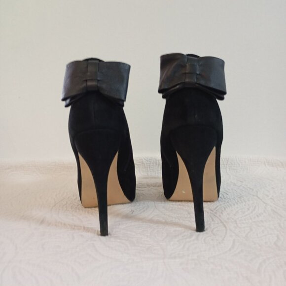 Dolce Vita Womens Black Suede Ankle Boots With Bow Detail Size 8 Stiletto Heel M - Picture 1 of 10